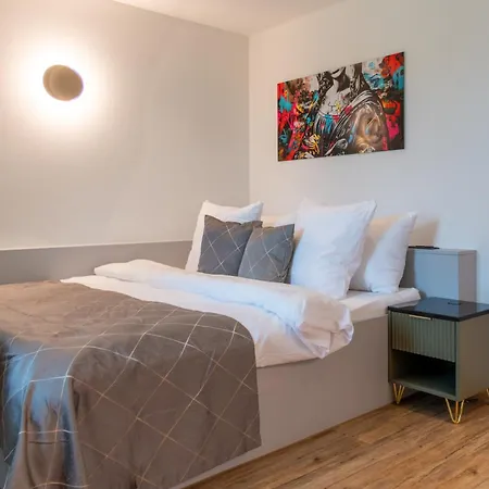 Trip Bermuda Hotel 3*