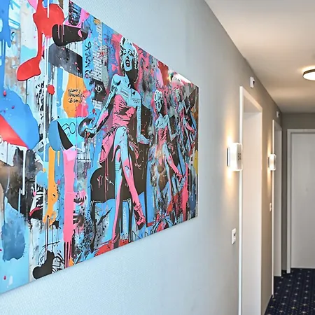 Отель Trip Bermuda