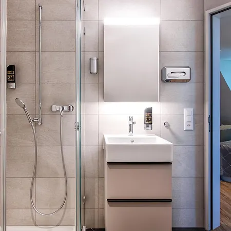 Trip Bermuda Отель 3*